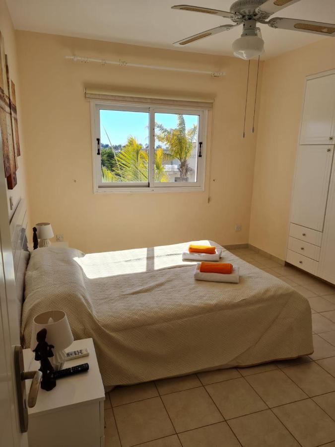 Stay Ocean Apartment Пафос Екстериор снимка