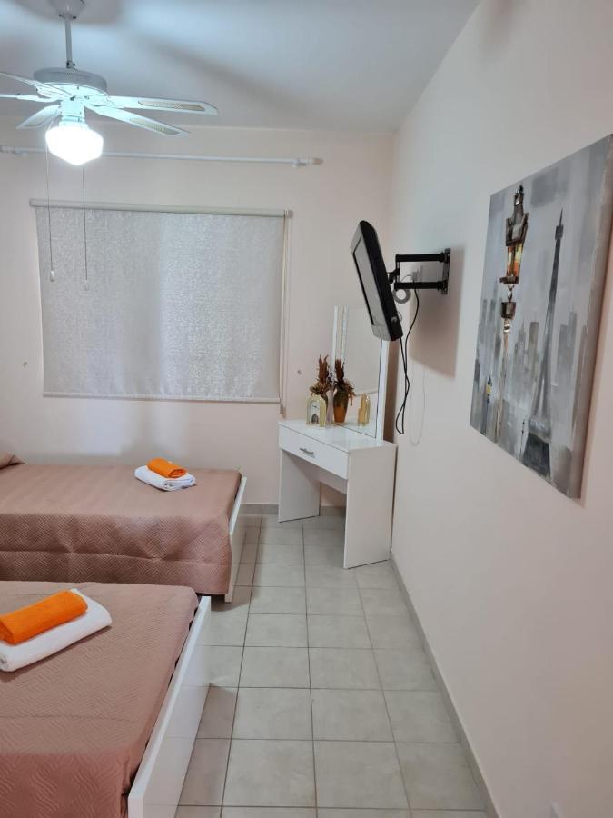Stay Ocean Apartment Пафос Екстериор снимка